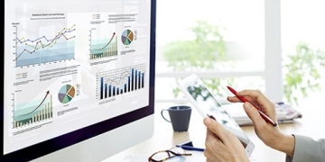 Accounts Receivable Automation Solution Summary: Leverage AI to improve cashflow & secure...